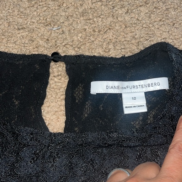 Diane Von Furstenberg Brielle Floral Lace Sheer Long Sleeve Blouse Black 12 - Picture 9 of 10
